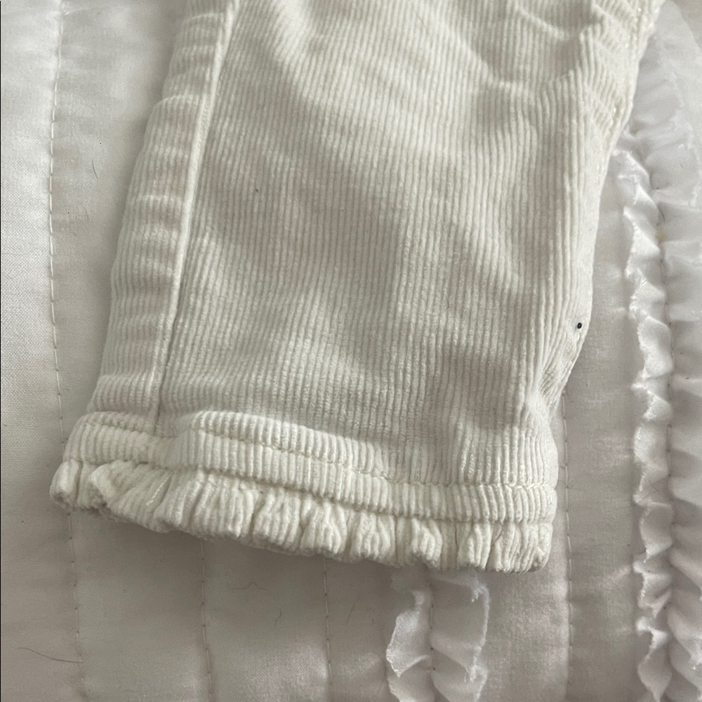 Baby Gap Outfit Penguin Top and Faux Fur Vest with White Corduroy Pant - Picture 7 of 12